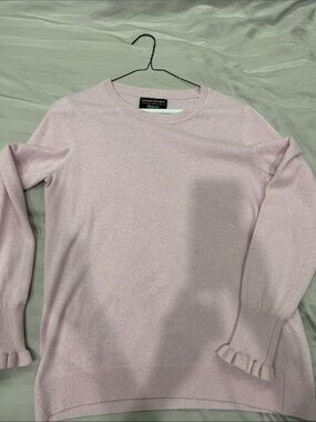 Banana Republic Women's Pale Pink Wool Crewneck Sweater Ruffle Sleeves S